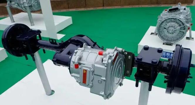 原以为纯电车取代燃油车只是时间问题，没想到半路杀出个程咬金！1月24日，广西玉柴