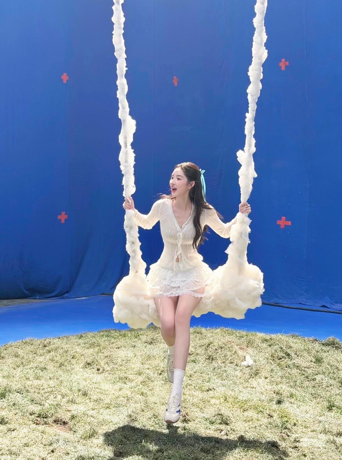 有谁能告诉我王玉雯的腿到底有多长