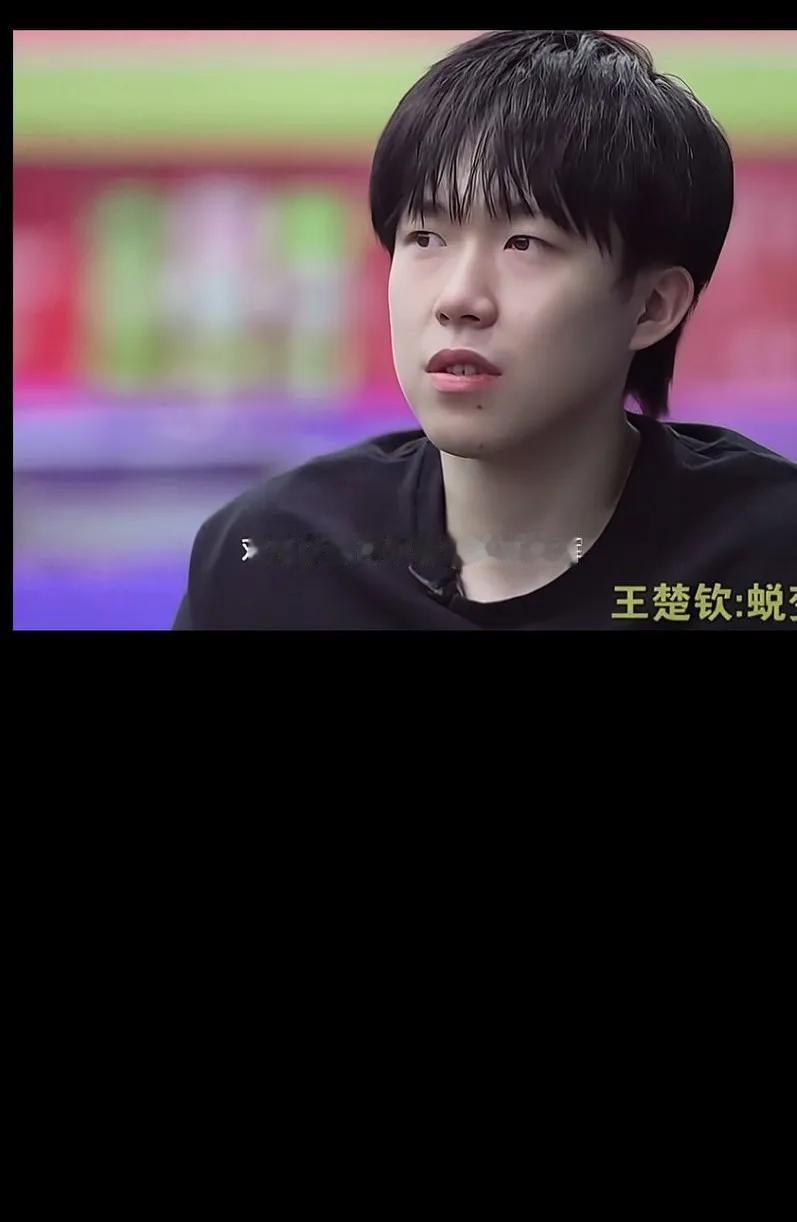 楚钦老师，说起了他的搭档。发自内心的笑容。这次面对面，说是采访大头，却又处处是