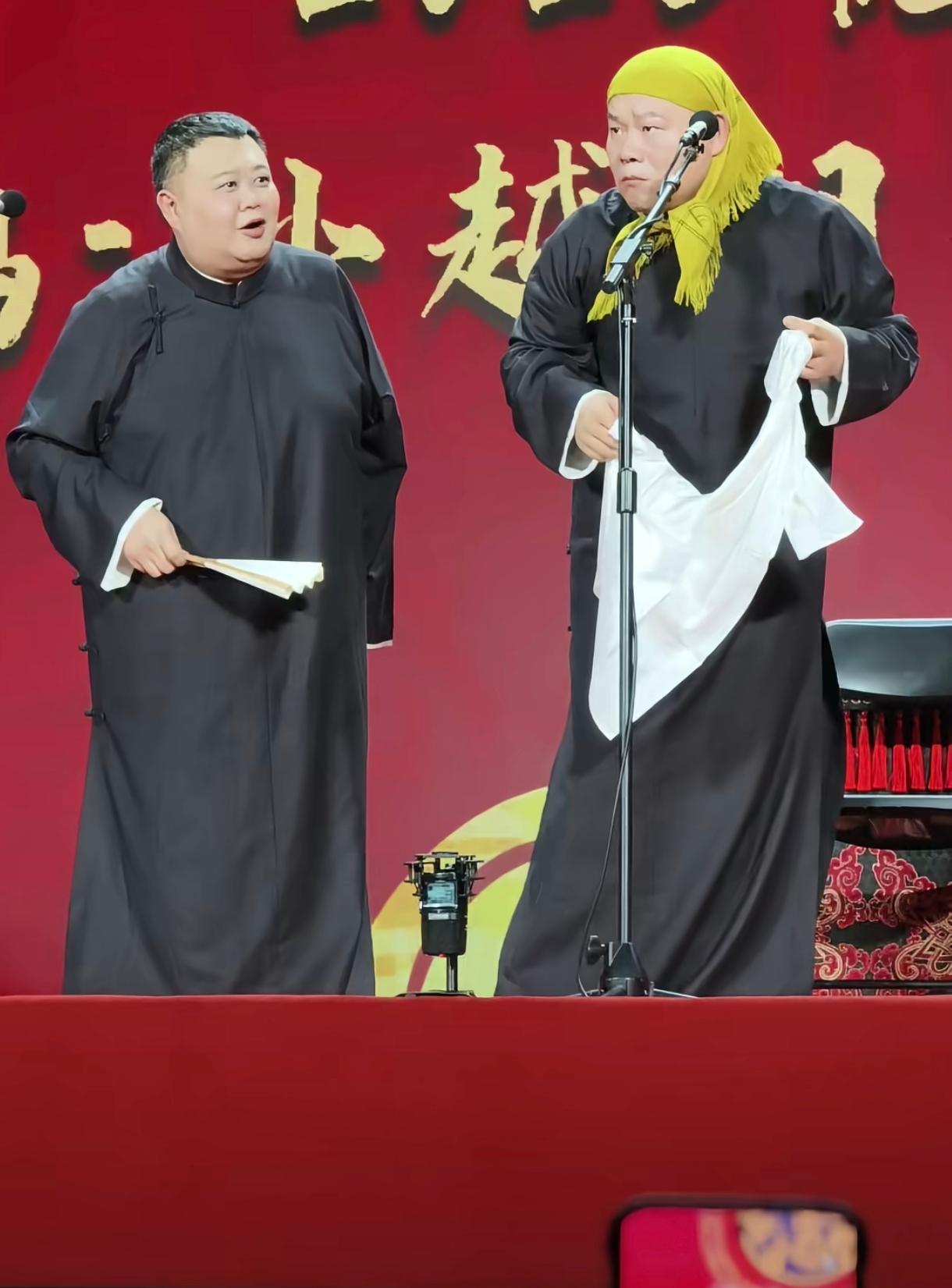 岳云鹏的搭档孙越说，他跟岳云鹏两个人虽然是工作上的好搭档，但是私底下从来不联系。