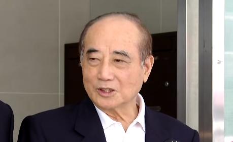 台前“立法院长”王金平今（12）日赴“立法院”与前民进党党团总召柯建铭会面，针对