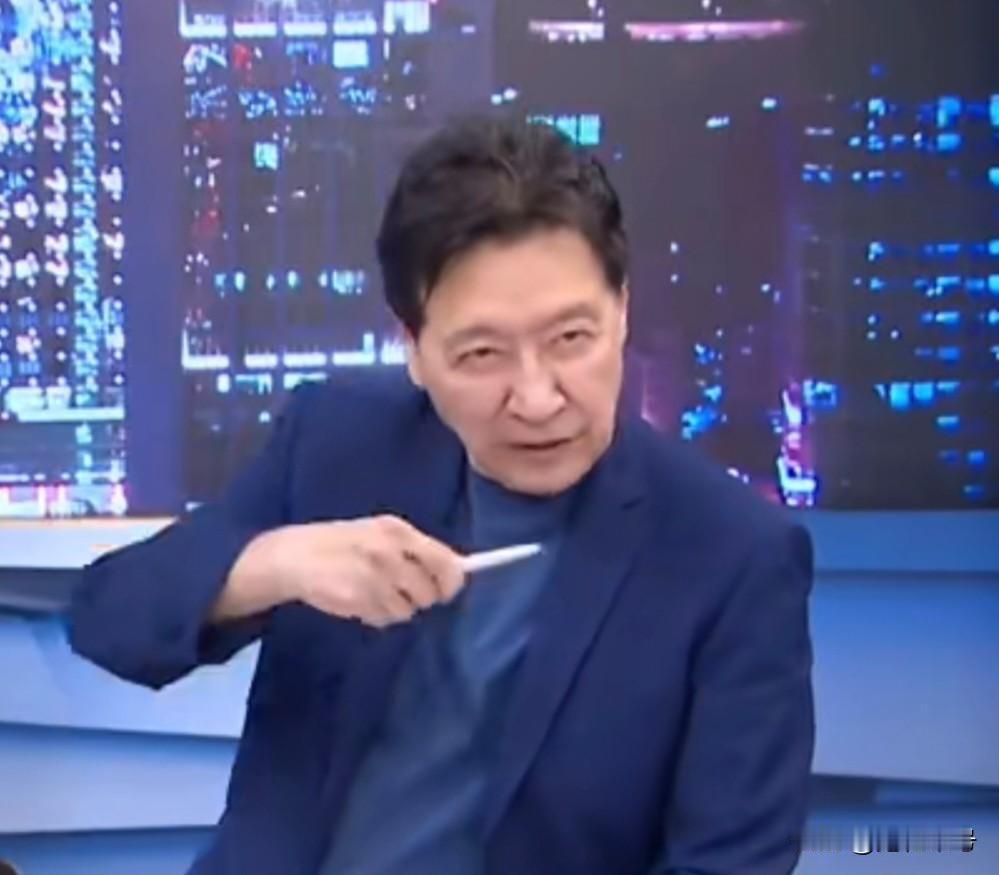台湾媒体人赵少康称：我处心积虑，就是希望台海和平。网友却要骂我，成篇累牍的骂，把
