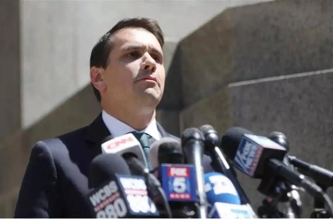 特朗普代理司法部长硬刚法律，600万份档案仅公开3%？特朗普刚上任的代理司法