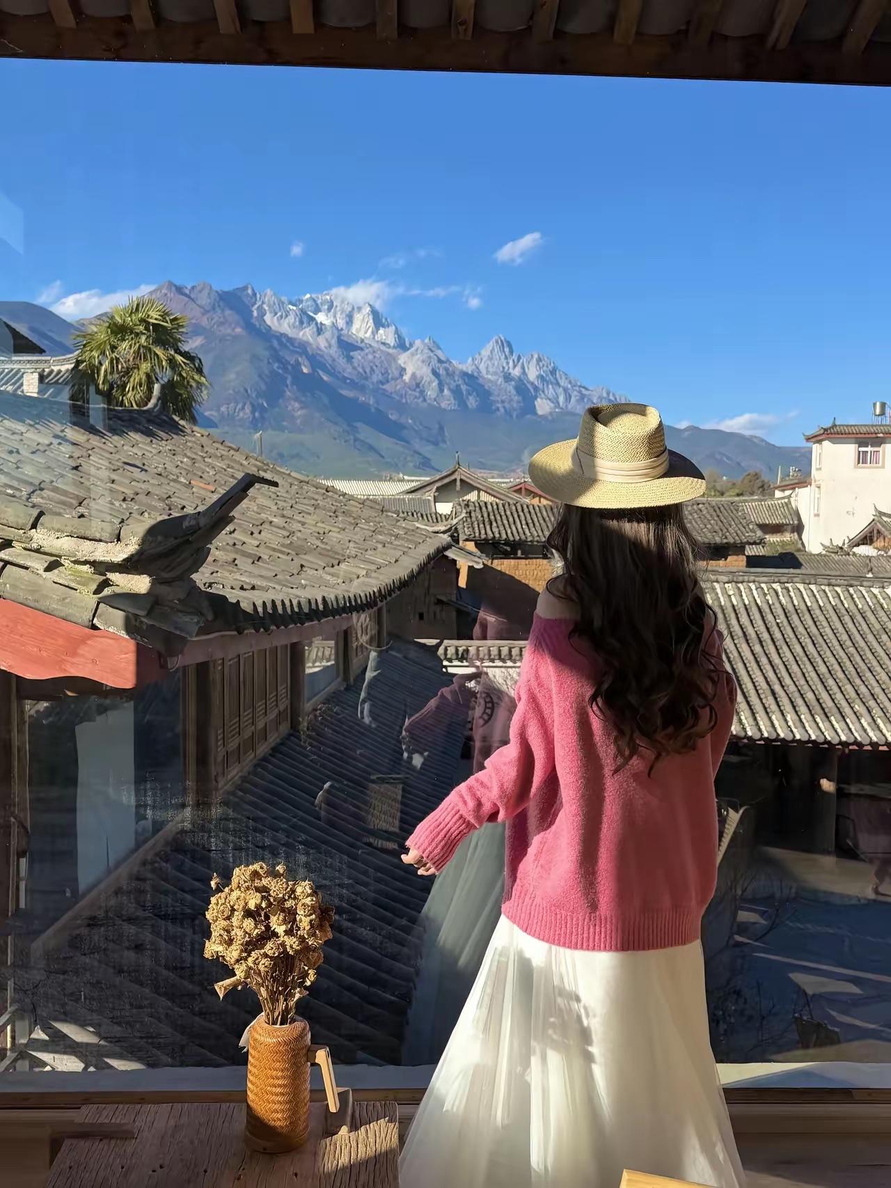 我发现了个特别真实的事：不管是谁，只要子女有出息了，​​父母在亲戚朋友面前