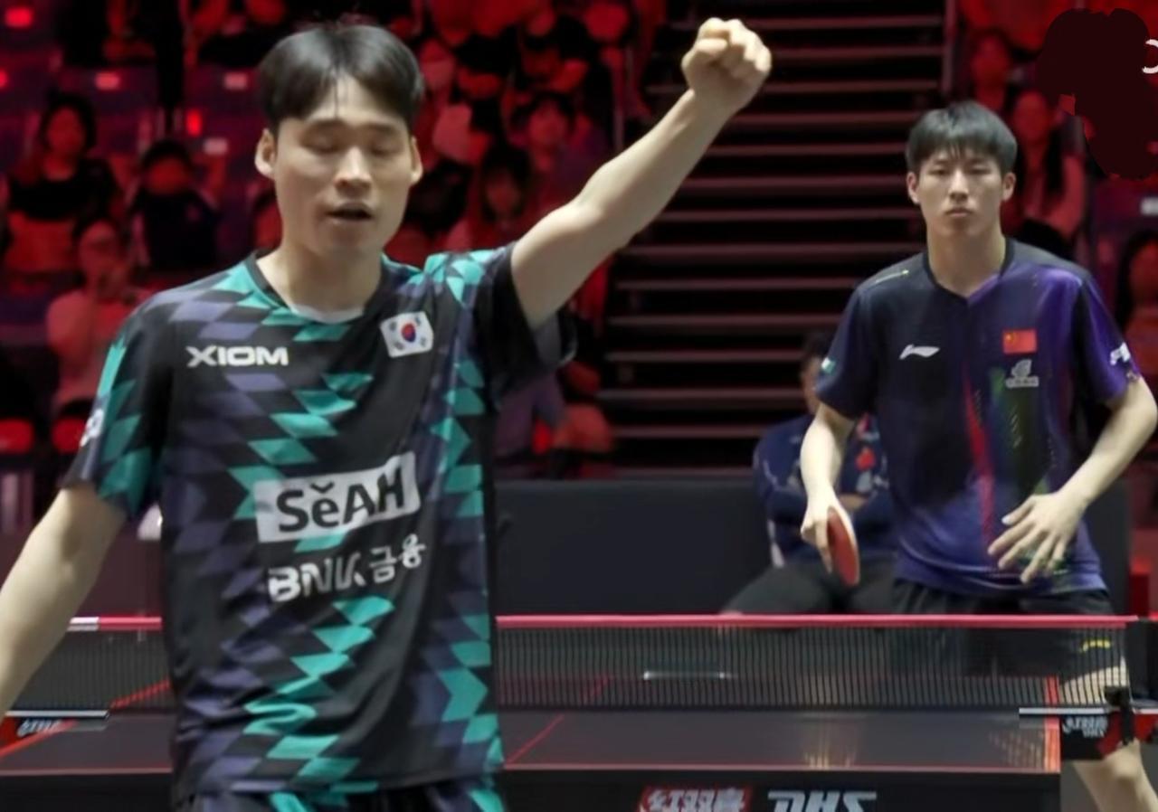 新加坡大满贯正赛首轮，温瑞博0-3不敌张禹珍，温瑞博一轮游。这也是一场遭遇战，