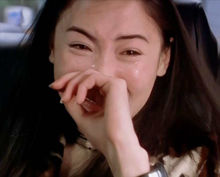 张柏芝，目前的这关太难了四天内两次出庭，两天两夜没睡觉，还要面对前经纪人余毓