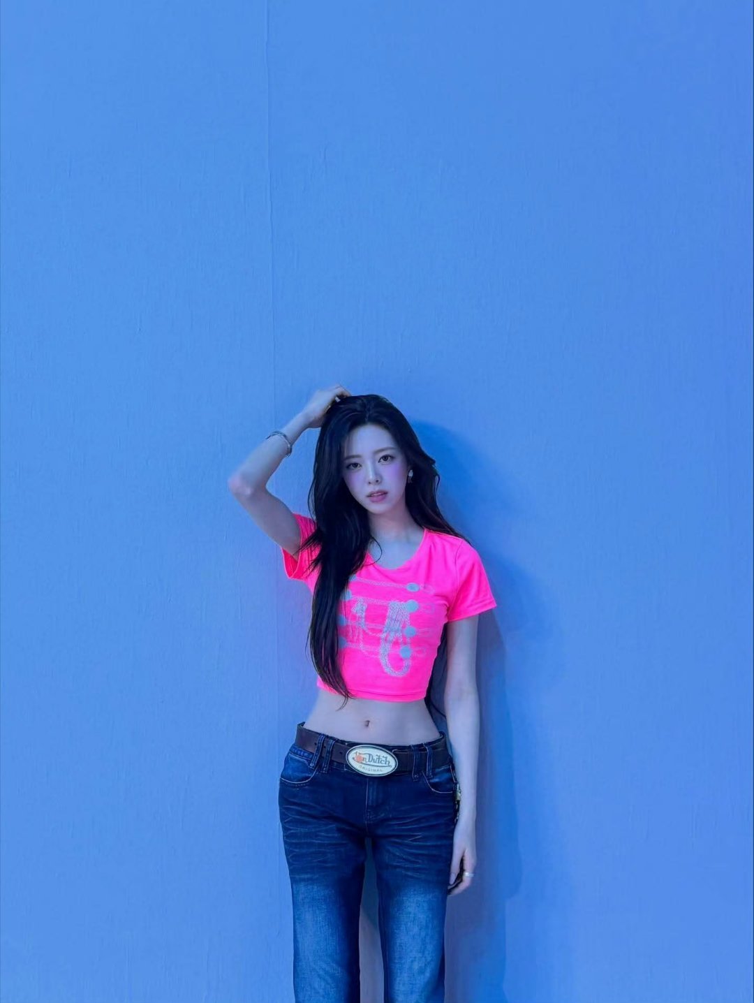 完美腰臀比itzy申有娜yuna