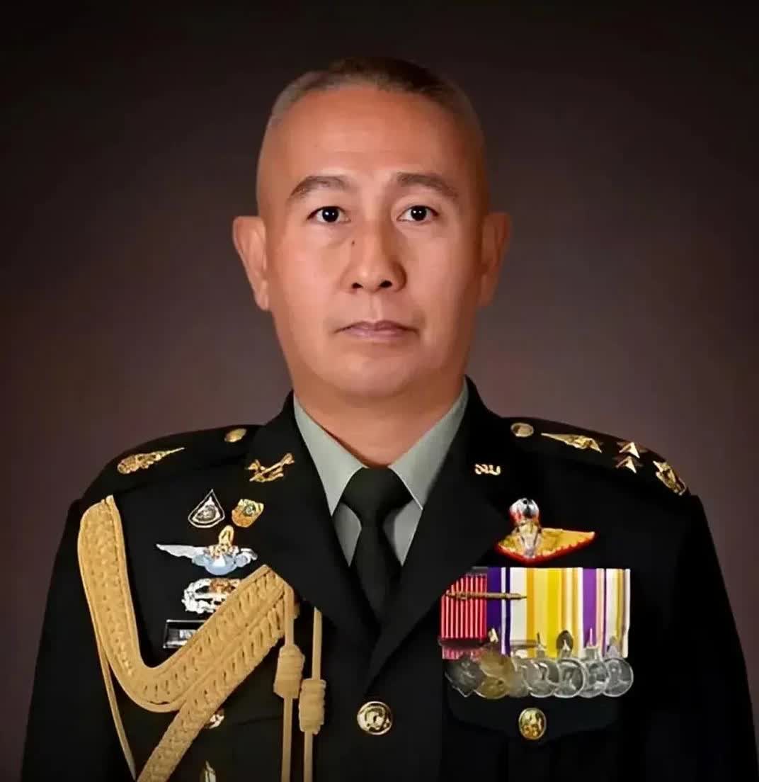最新消息快讯泰国陆军宣布了8月9日，泰国陆军发言人汶泰·苏瓦里在曼谷