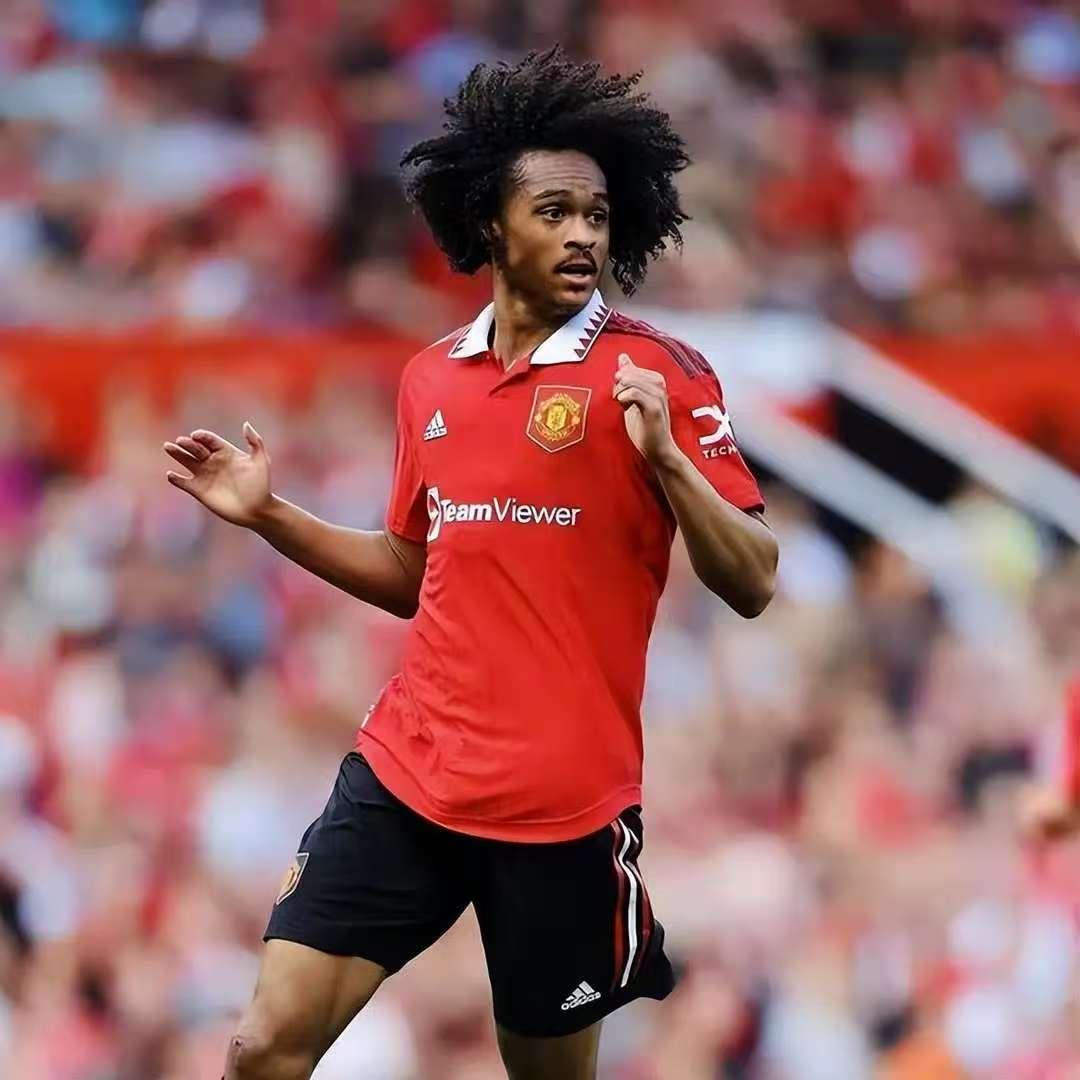 11月19日中国足球传来最新消息：足协主席宋凯会不会因为自己的举动把肠子悔青了