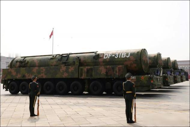 外媒：中蒙边境附近，中国部署100多枚东风31洲际导弹！最近有说法称，中国在