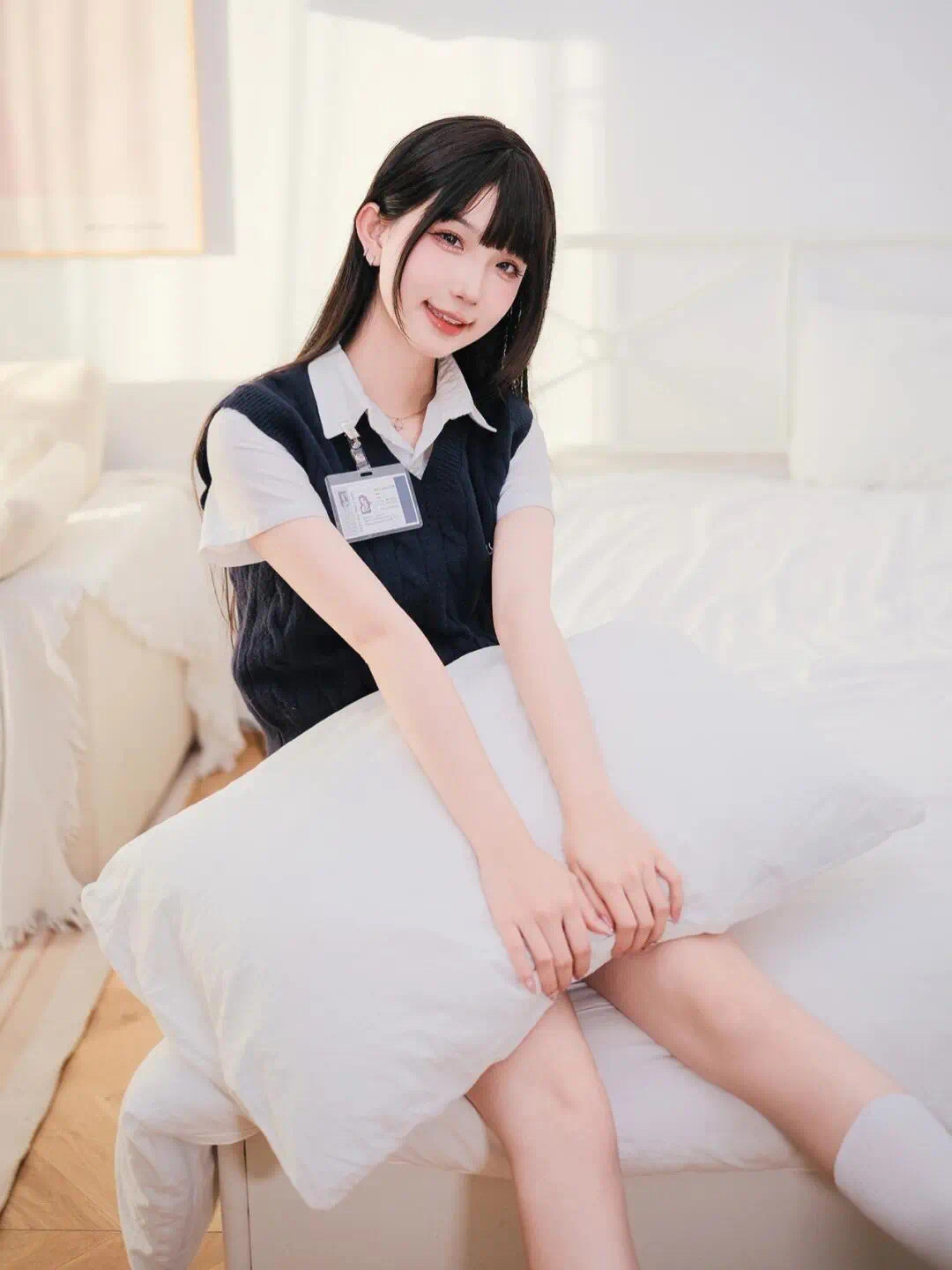 侧颜暴击，美到无法呼吸
