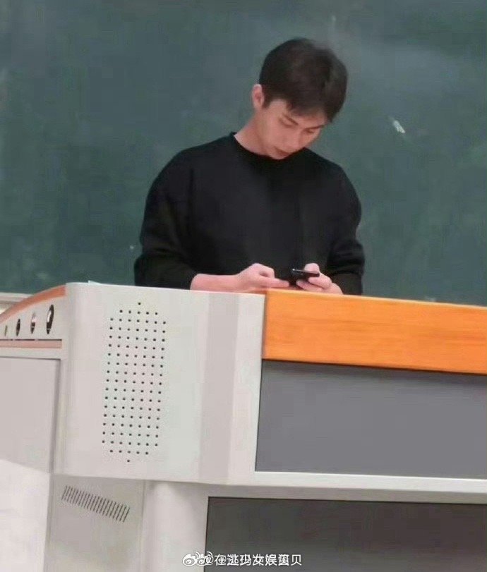 想恋爱的心突然死了这种裤子能不能滚出地球