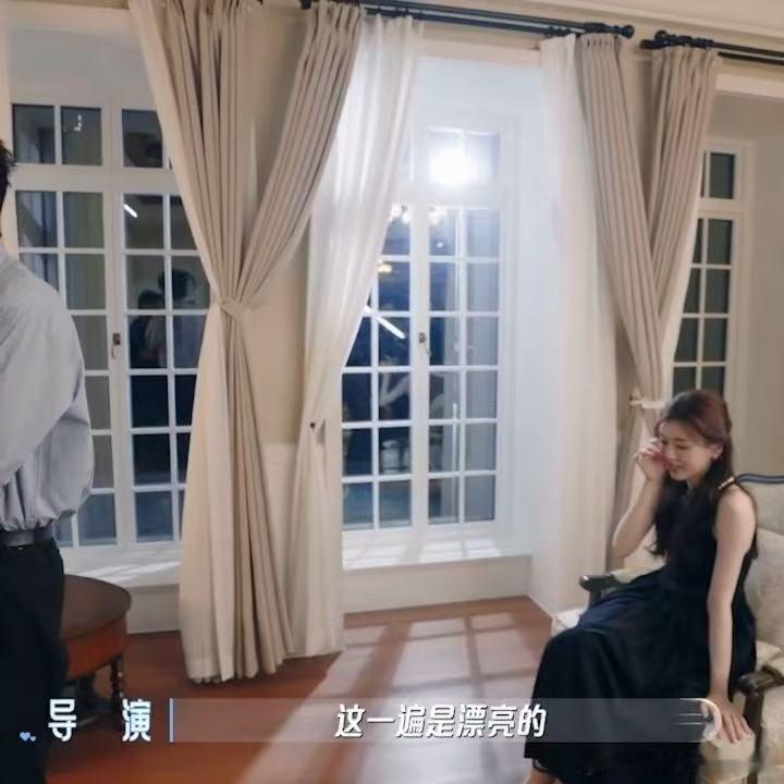 恋综尺度这么大了吗恋综男女嘉宾第六期就亲上了喜欢你我也是以往国内恋综节奏偏含蓄
