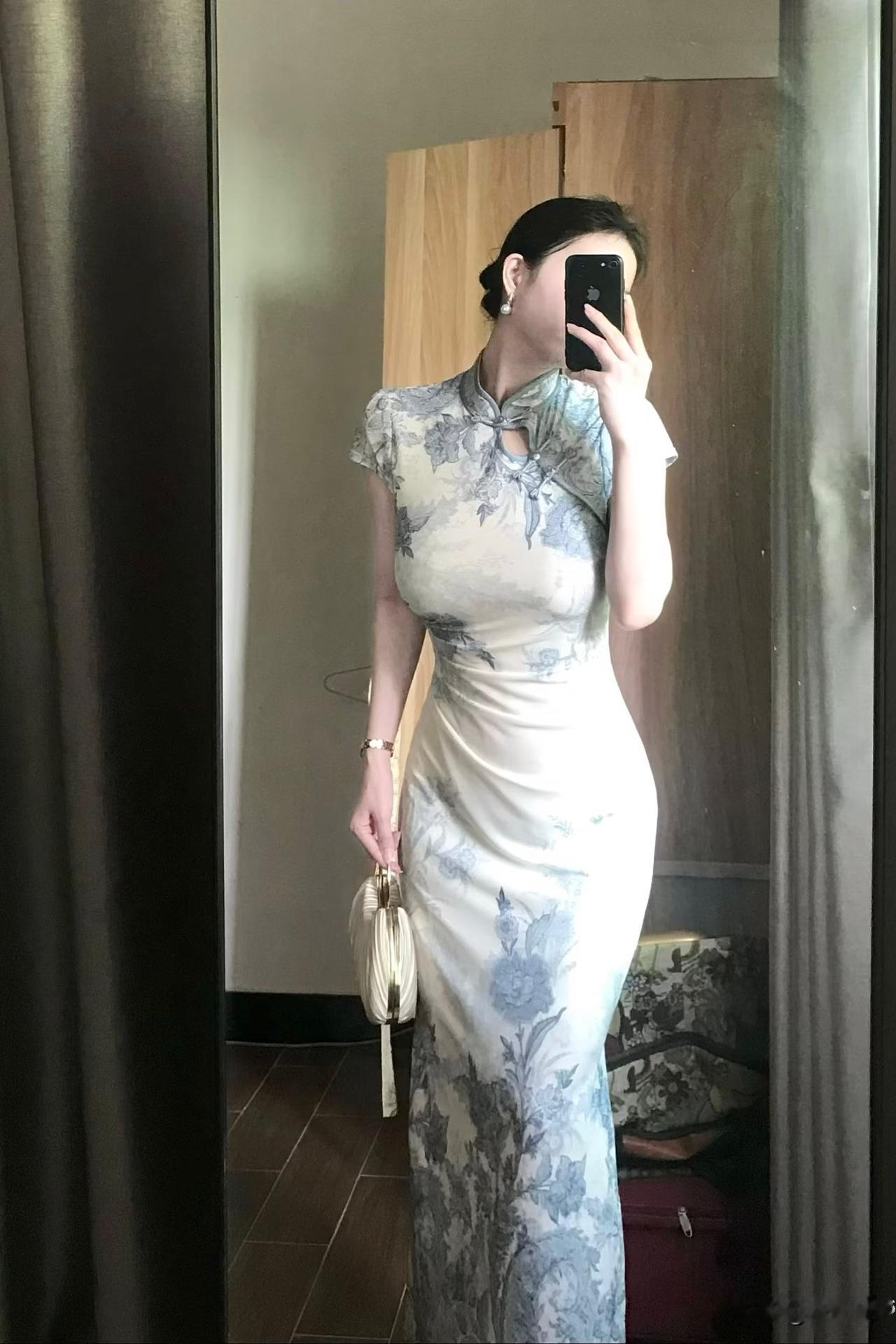 哇塞！青花瓷旗袍东方女性的美！