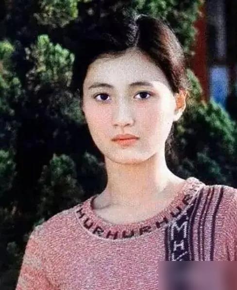 研究了一宿60后老戏骨，我彻底悟了：陈道明陈宝国在给老婆写信时，王志文正把徐帆赶