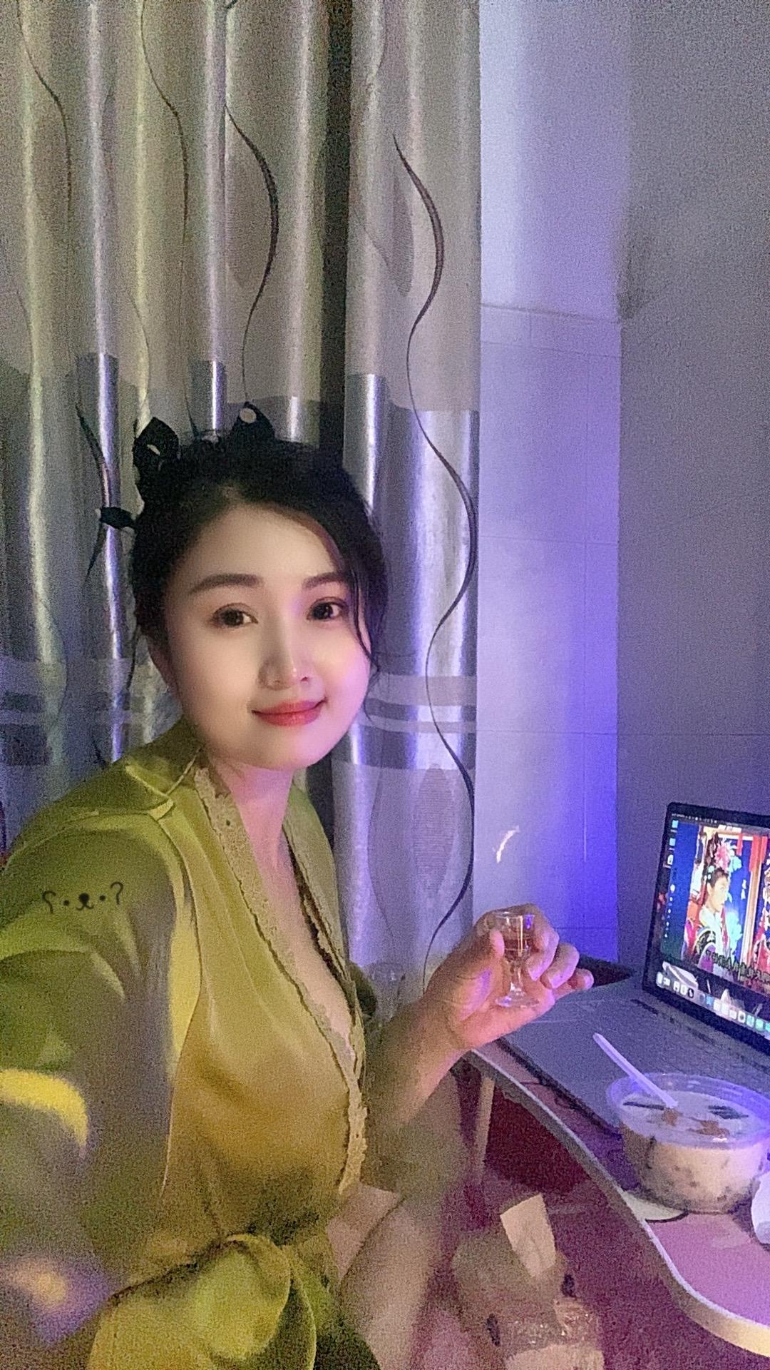 上班辛苦了，喝点好睡觉💤