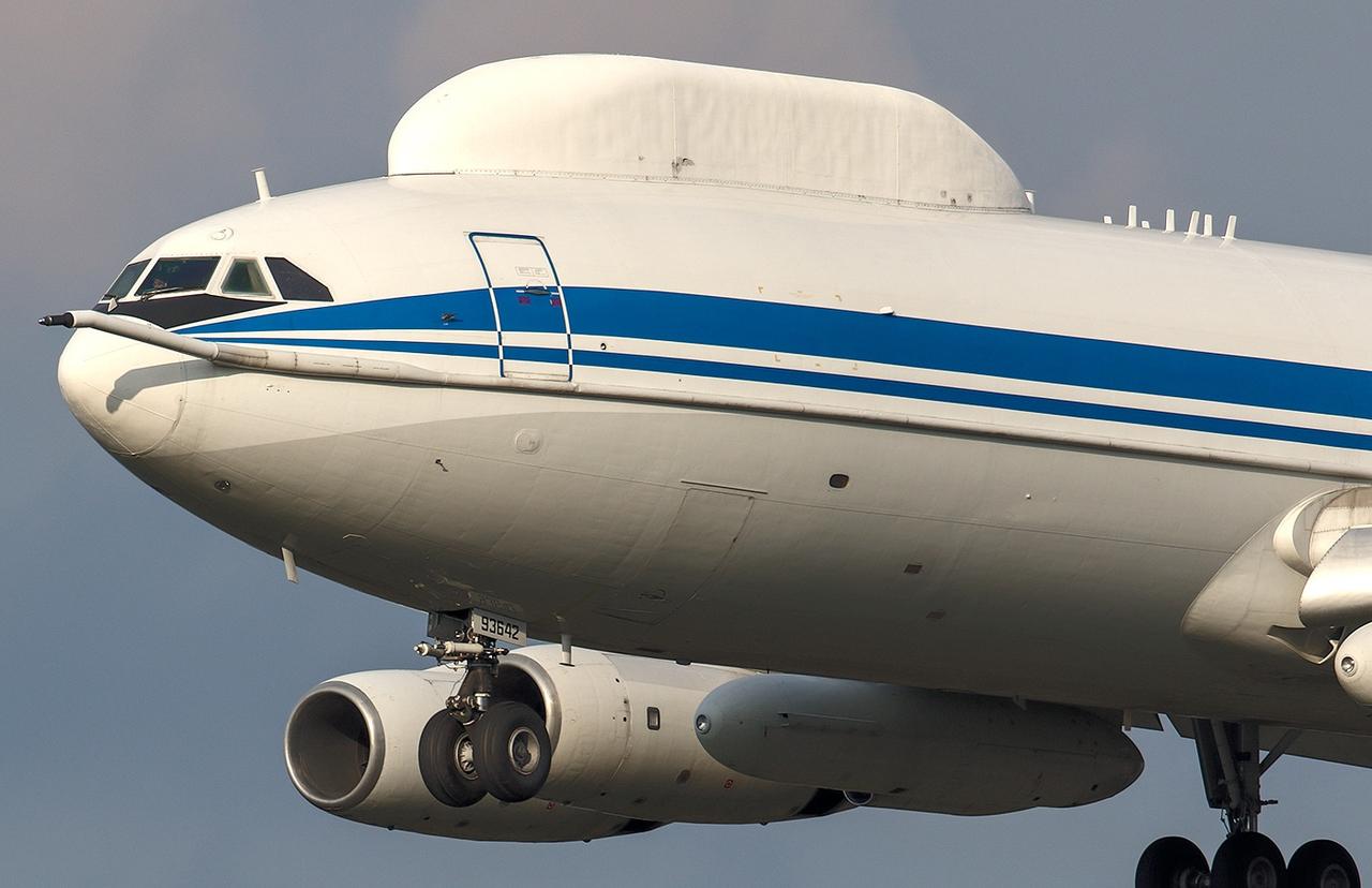 俄罗斯最神秘飞机之一——伊尔-86VKP空中指挥所（又称“末日飞机”），同类机是