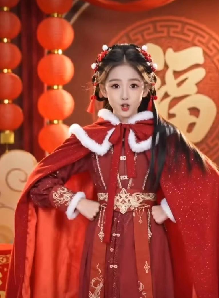 失眠星人集合啦！我有三个特效秘方让你整夜睡得香。首先是睡前泡脚。准备一盆40