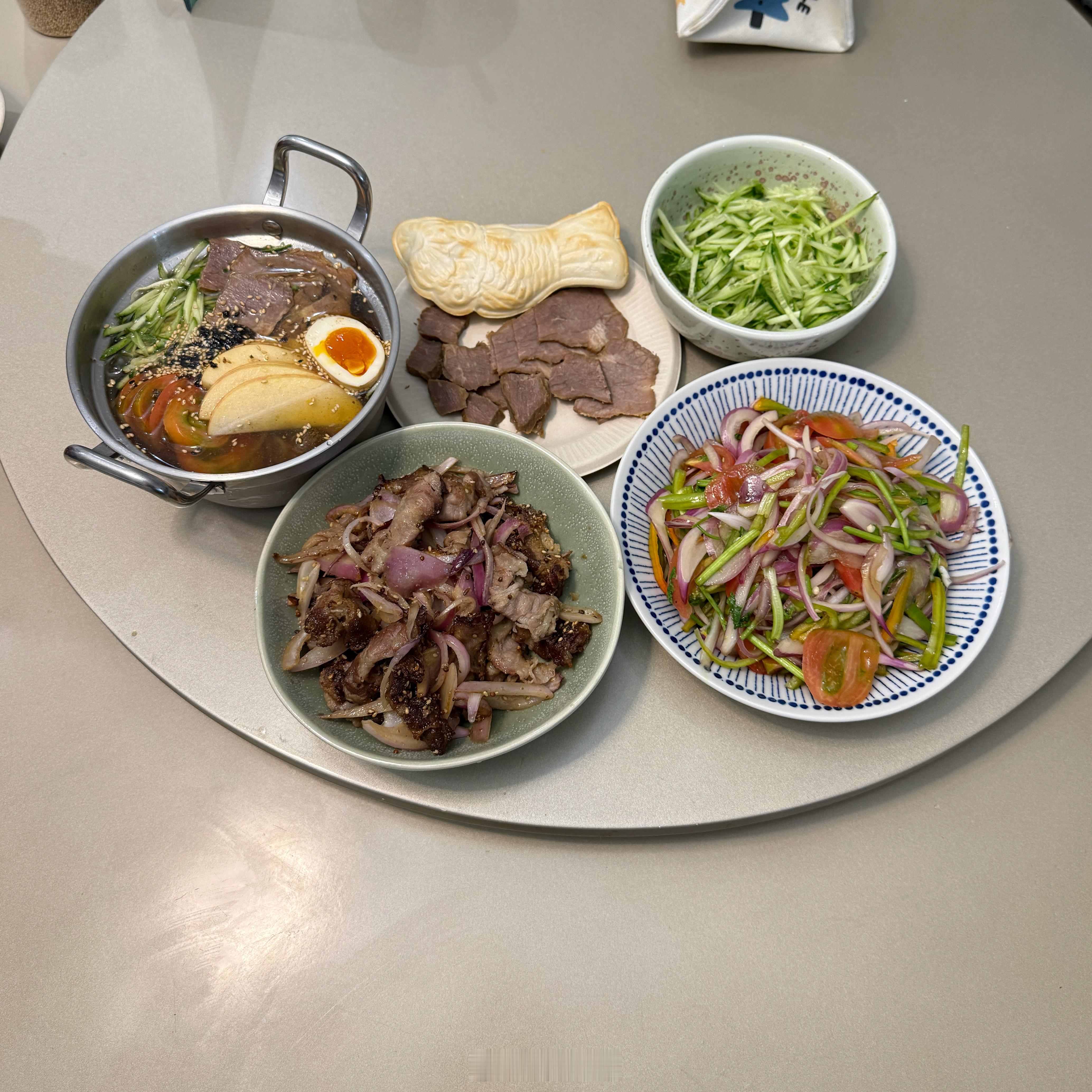 每天都有好好吃饭④①​​​