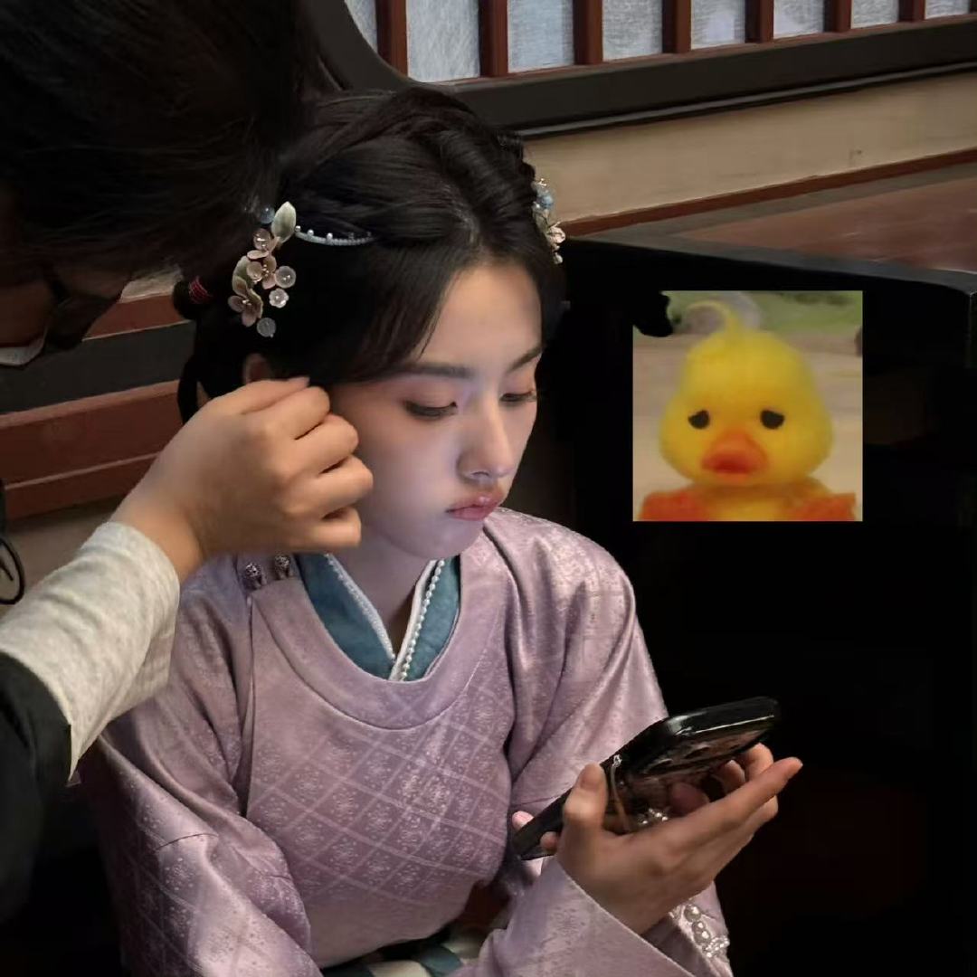 宋祖儿司宫令片场plog宋祖儿吴蒖蒖片场plog宋祖儿司宫令片场plog来啦～些