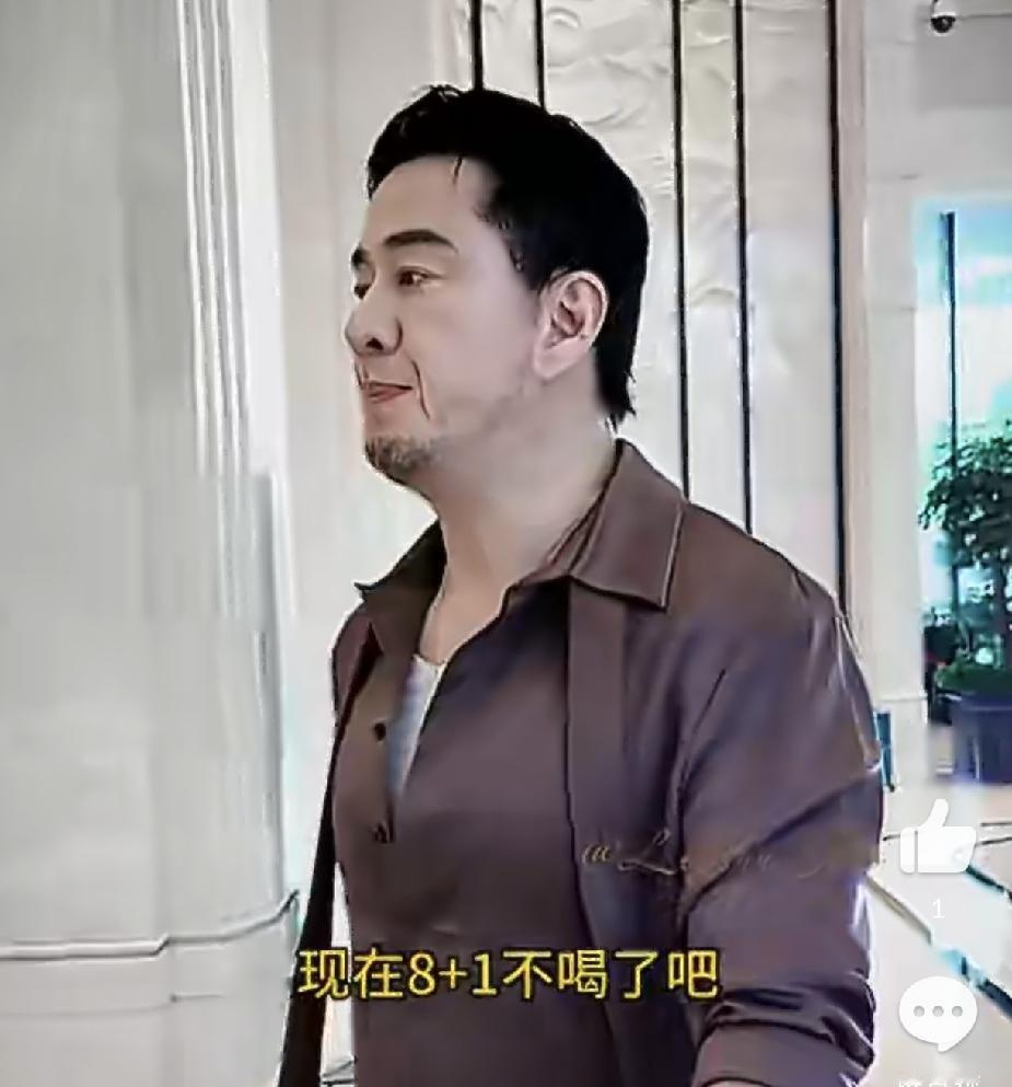 杨坤变化确实太大了8月18日，杨坤的一组近期路透曝光，迅速在网上引发热议，