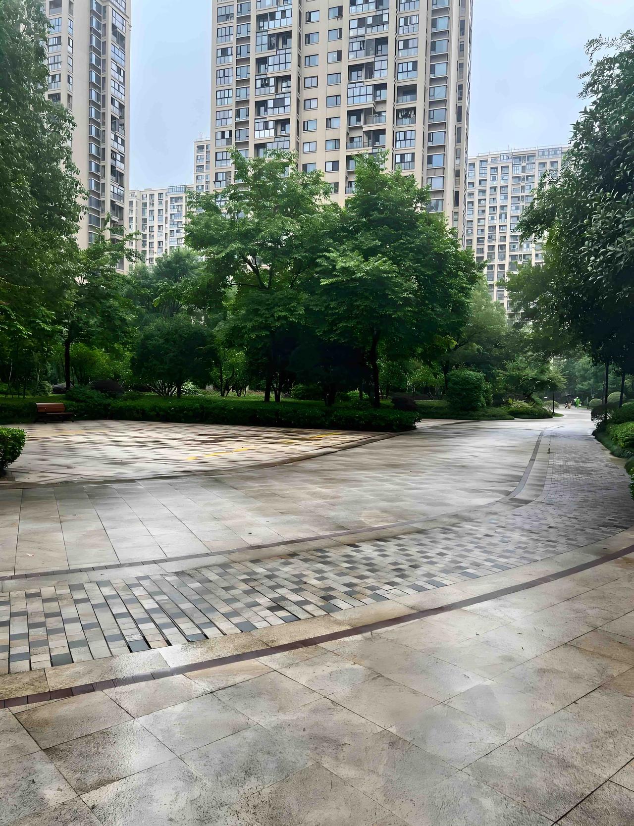 杭州部分二手房小区出现上涨，核心是结构性修复，并非普涨行情目前杭州只是部分小