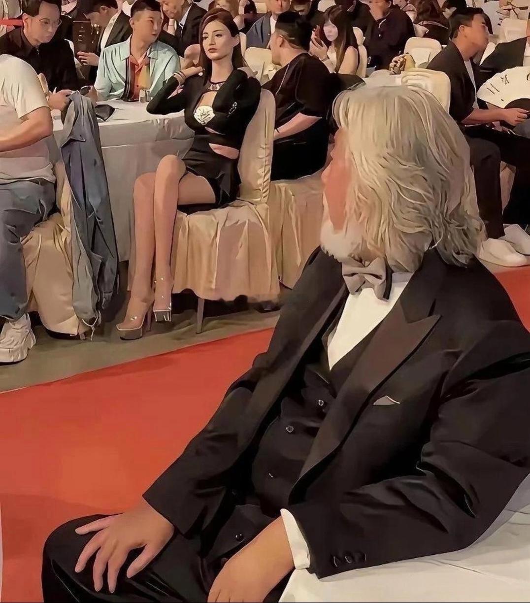 张导演！是不是想让她当女主角了