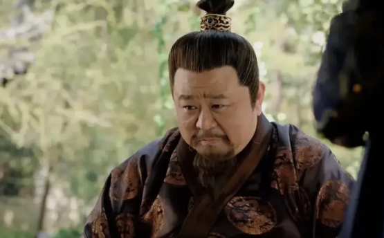 历史上真实的朱高炽什么样？朱高炽出生在南京，后跟着朱棣去北平就藩朱棣一直