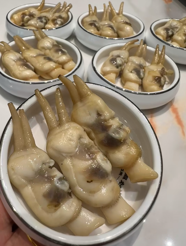 有没有福建人？出来解释下！这美食到底应该怎么吃？