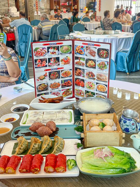 东方广场旁这家粤菜，平靓正到街坊日日帮衬！