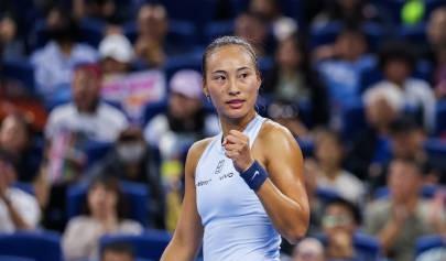 郑钦文2-0击败阿朗戈，晋级32强！中国网球公开赛最新赛况！在2025中网女