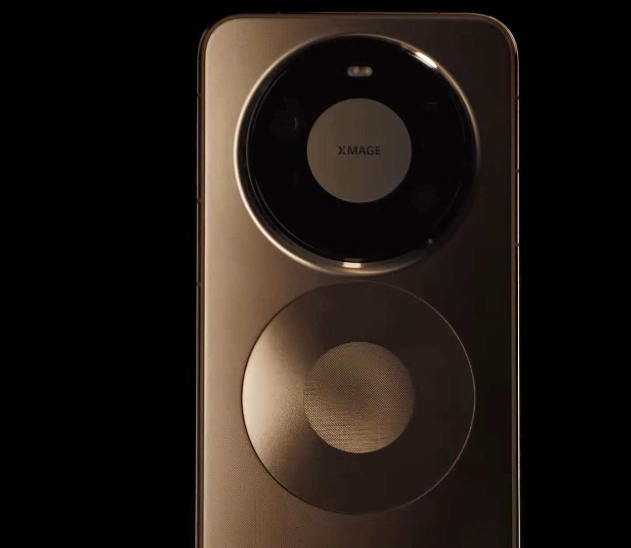 余承东官宣华为Mate80系列发布会。麒麟9030芯片实测跑分直接叫板高通骁龙