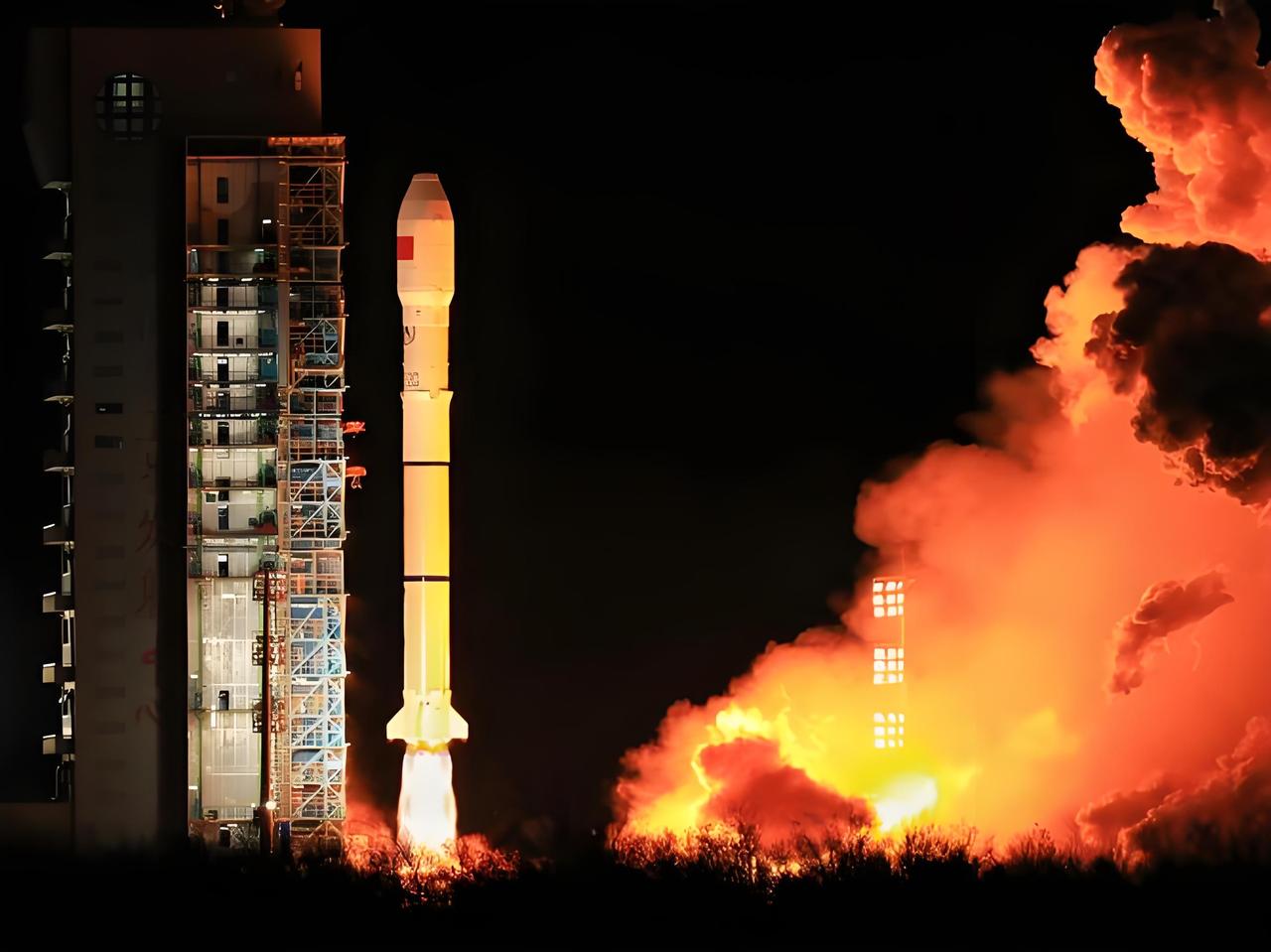 很多人不清楚，中美前天到昨天中午，执行了三次低轨多星发射任务，都非常成功，但也要