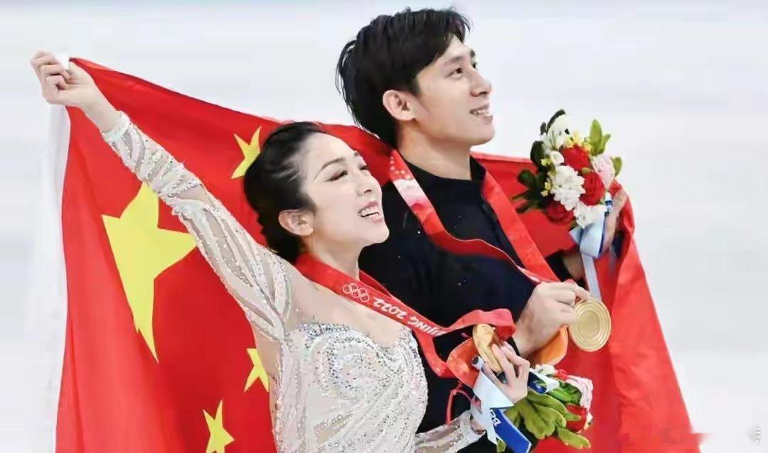 花样滑冰团体赛资格赛隋文静落泪道歉2026年米兰-科尔蒂纳冬奥会花样滑冰团体赛