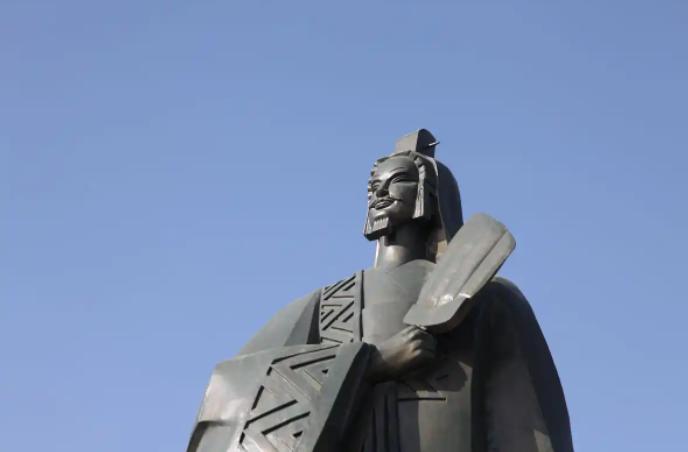 诸葛亮三兄弟，一龙一虎一狗，谁的后代更厉害，绝对不是诸葛亮三国时琅琊诸葛家出