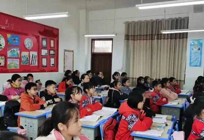 小学教育成功的10条黄金标准，做到一半就赢了！小学拼的不是分数，是底层能力+好习