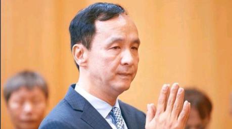 张亚中刚表示九二共识的核心要义是一个中国原则和谋取国家统一，国民党的人就跳出来反