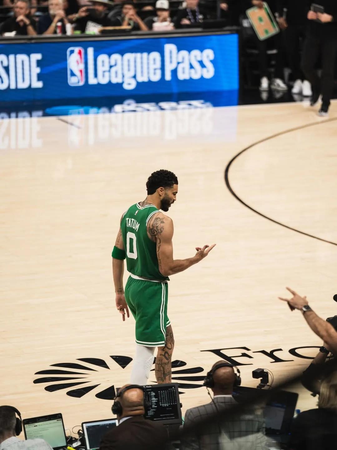 有点强啊，连续十一个赛季胜率在50%以上，凯尔特人目前43胜23负，本赛季确定胜