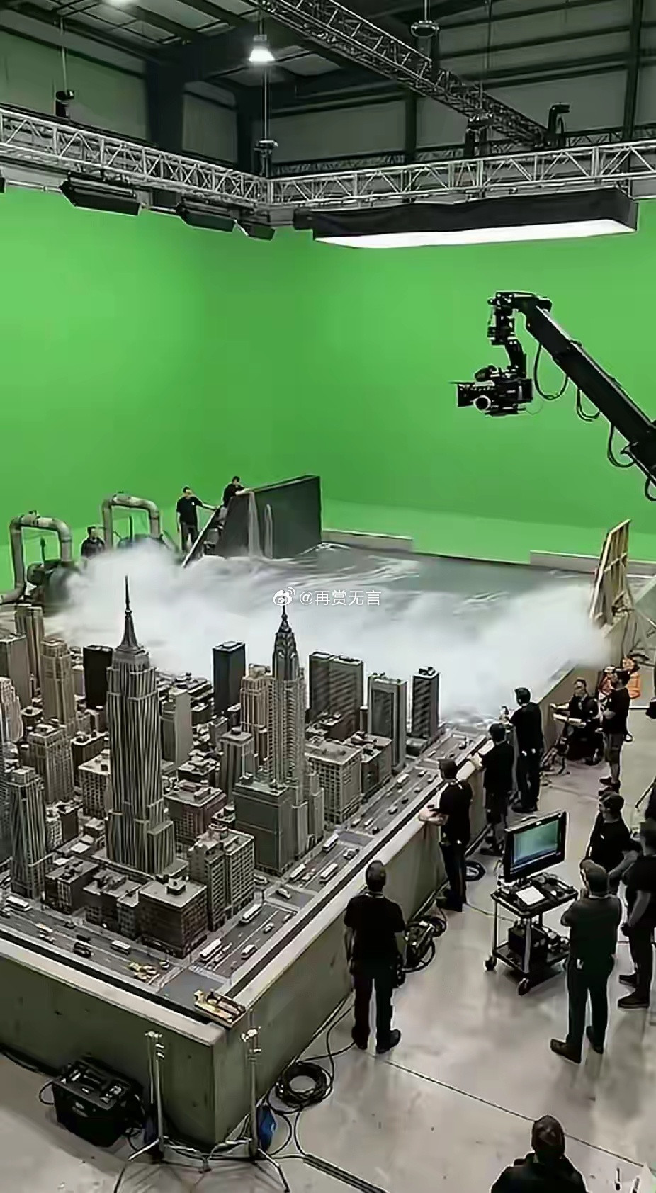 怪不得现在科幻电影，这么多烂片呢。