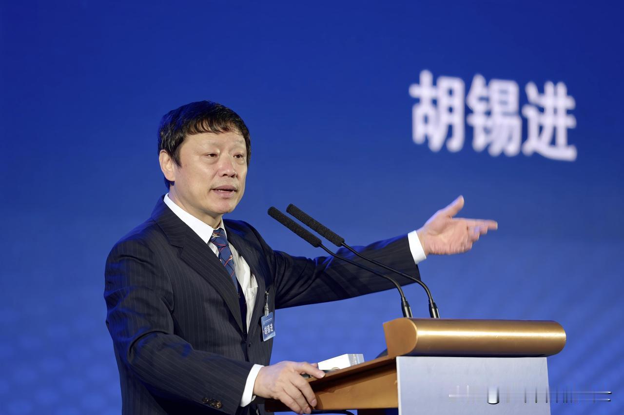 近日，“昆仑策”文章对胡锡进的批评令人毛骨悚然。“昆仑策”指出，胡锡进在媒体