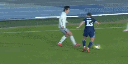 中国女足2比3苏格兰女足中国女足与苏格兰女足在西班牙赫雷斯查平球场进行一场