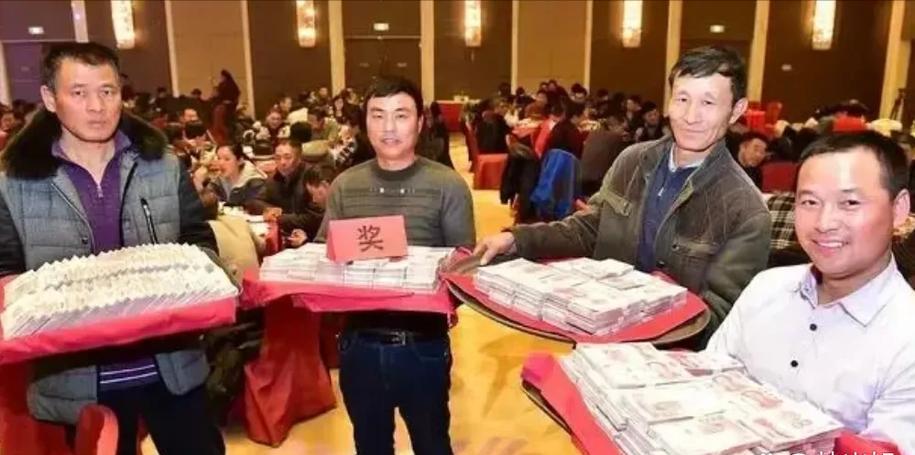 “摆明了就是作秀演戏！”河南矿山中秋大摆宴席，一次性招待15000名员工，
