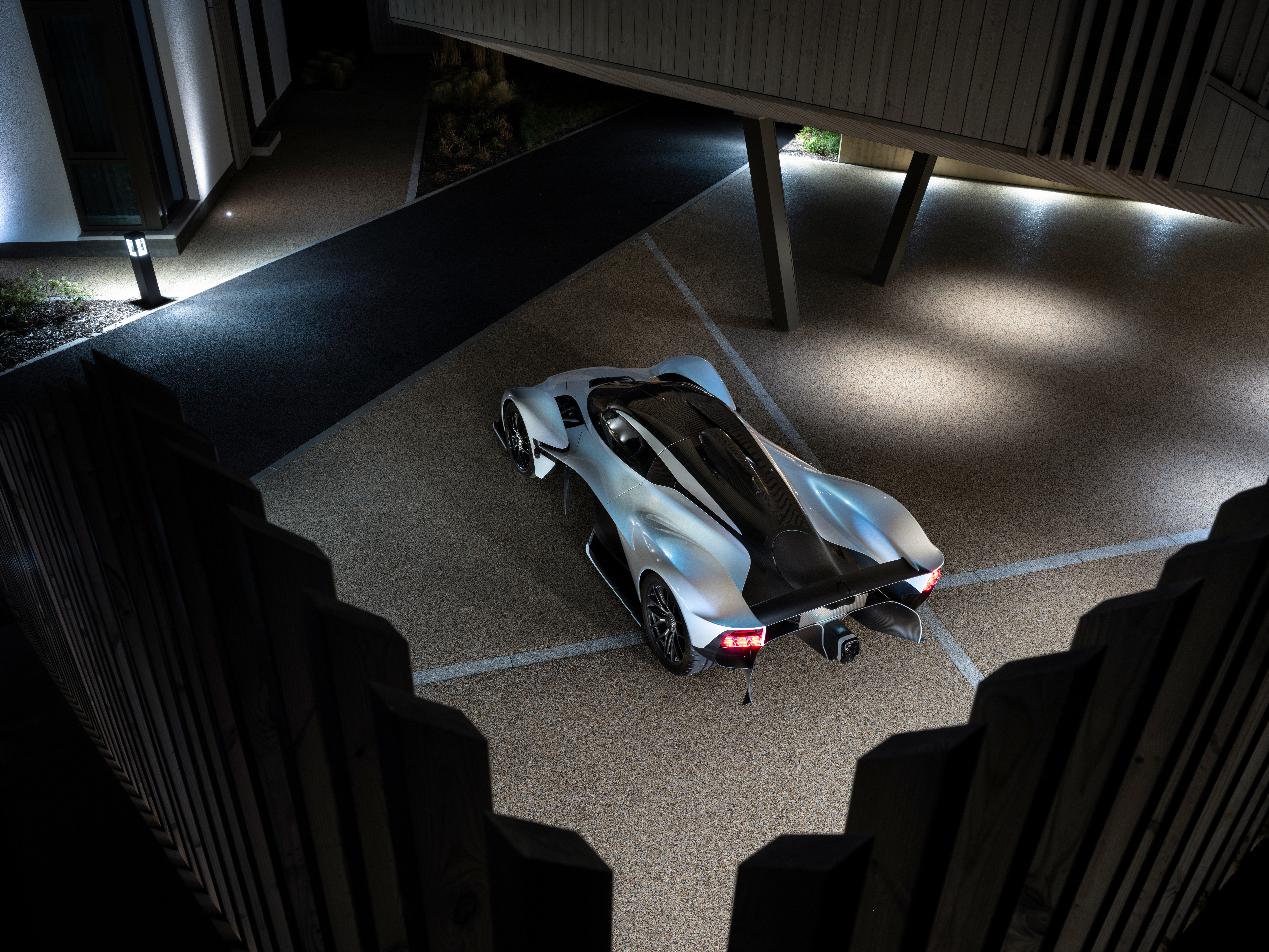 AstonMartinValkyrie阿斯顿马丁astonmartin翩