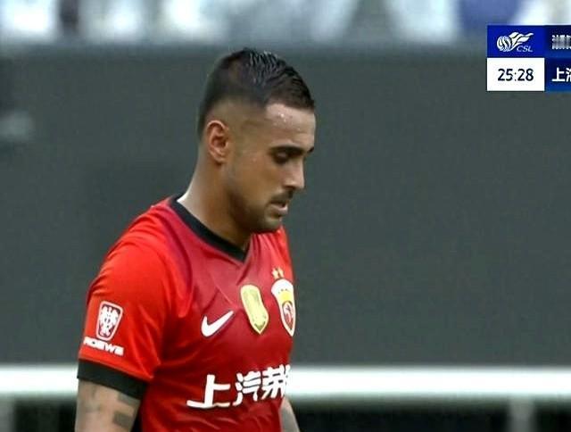 海港领先4分，冠军差不多稳了。成都蓉城输球，最后一搏没戏了。青岛海牛、梅州客