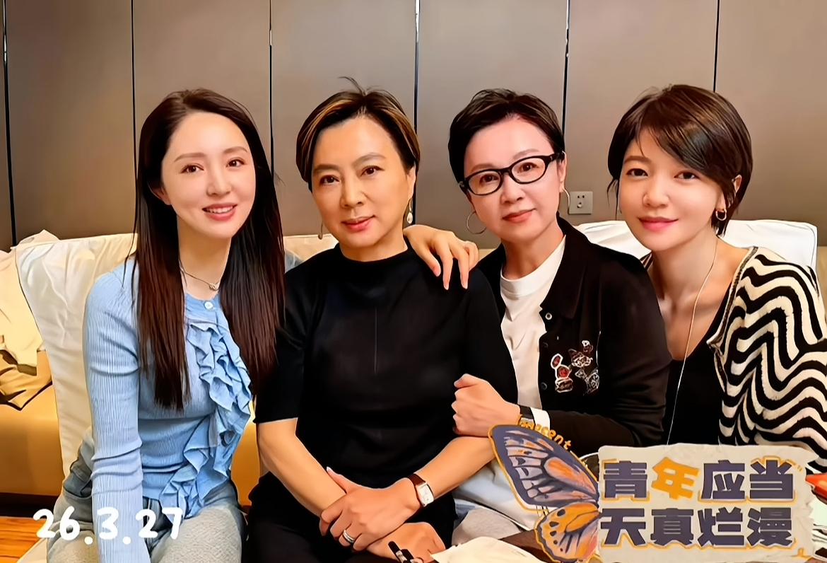 儿子去世三年，傅艺伟再度罕有露面，并与董璇聚会，这友谊，让人有点看不懂。23年