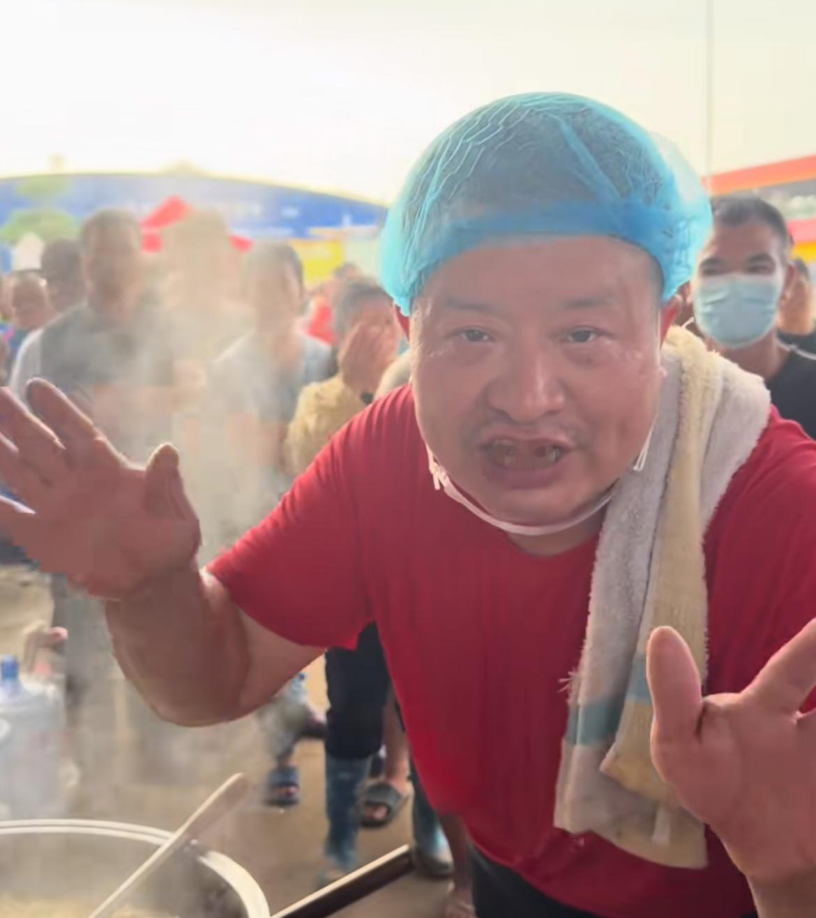 “河南漂流哥”驰援广西几天的花费曝光这样的数据对比那些所谓的组织，瞬间几百万没