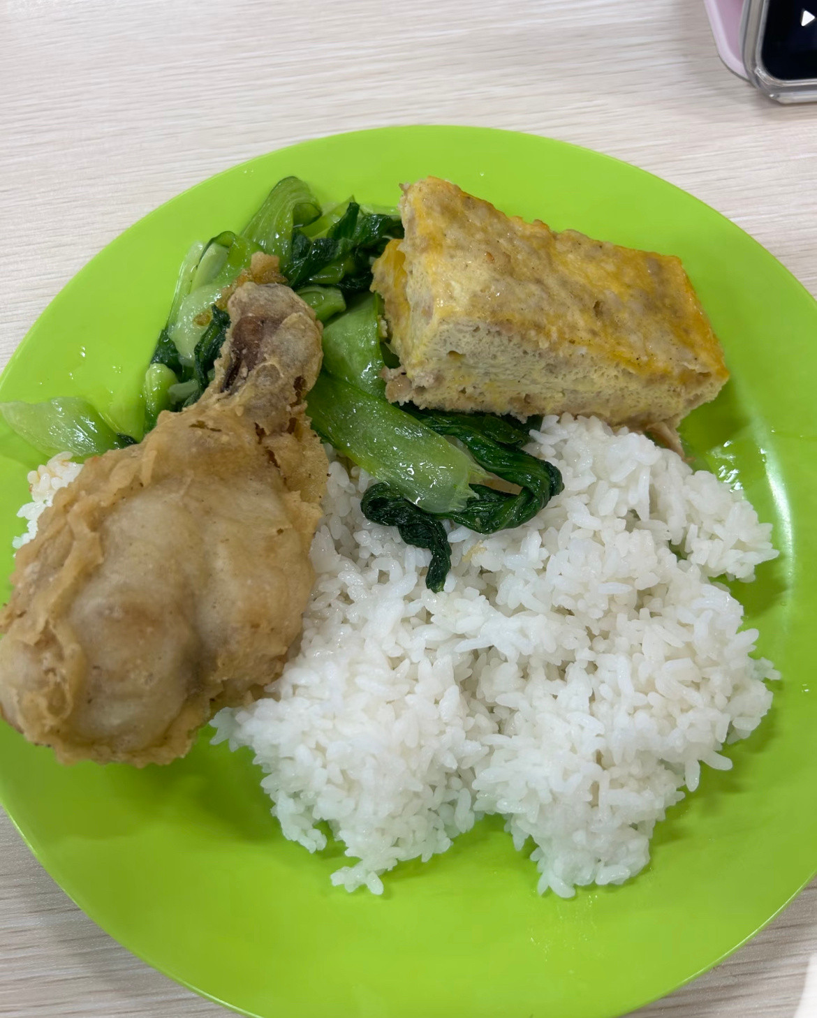 在食堂把这份饭全吃光被男朋友嘲笑了开学焕个新人设