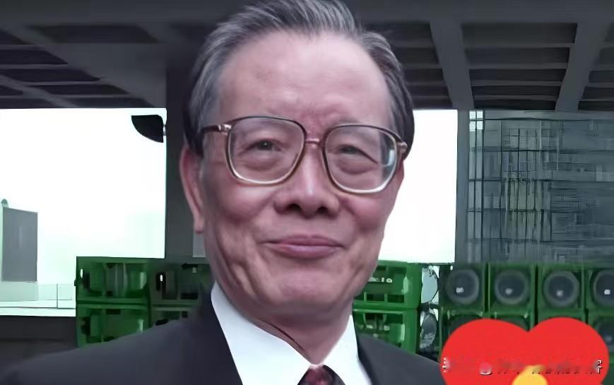 面相是骗不了人的，网友之前看向华炎，看的真准啊，说的全都对上。之前有网友说，