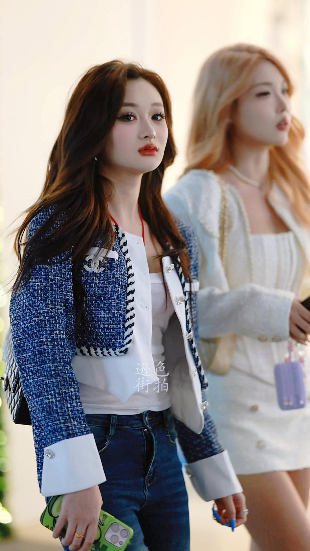 l【成都街拍】周三，宝贝们早安！丨摄影拍照每日穿搭