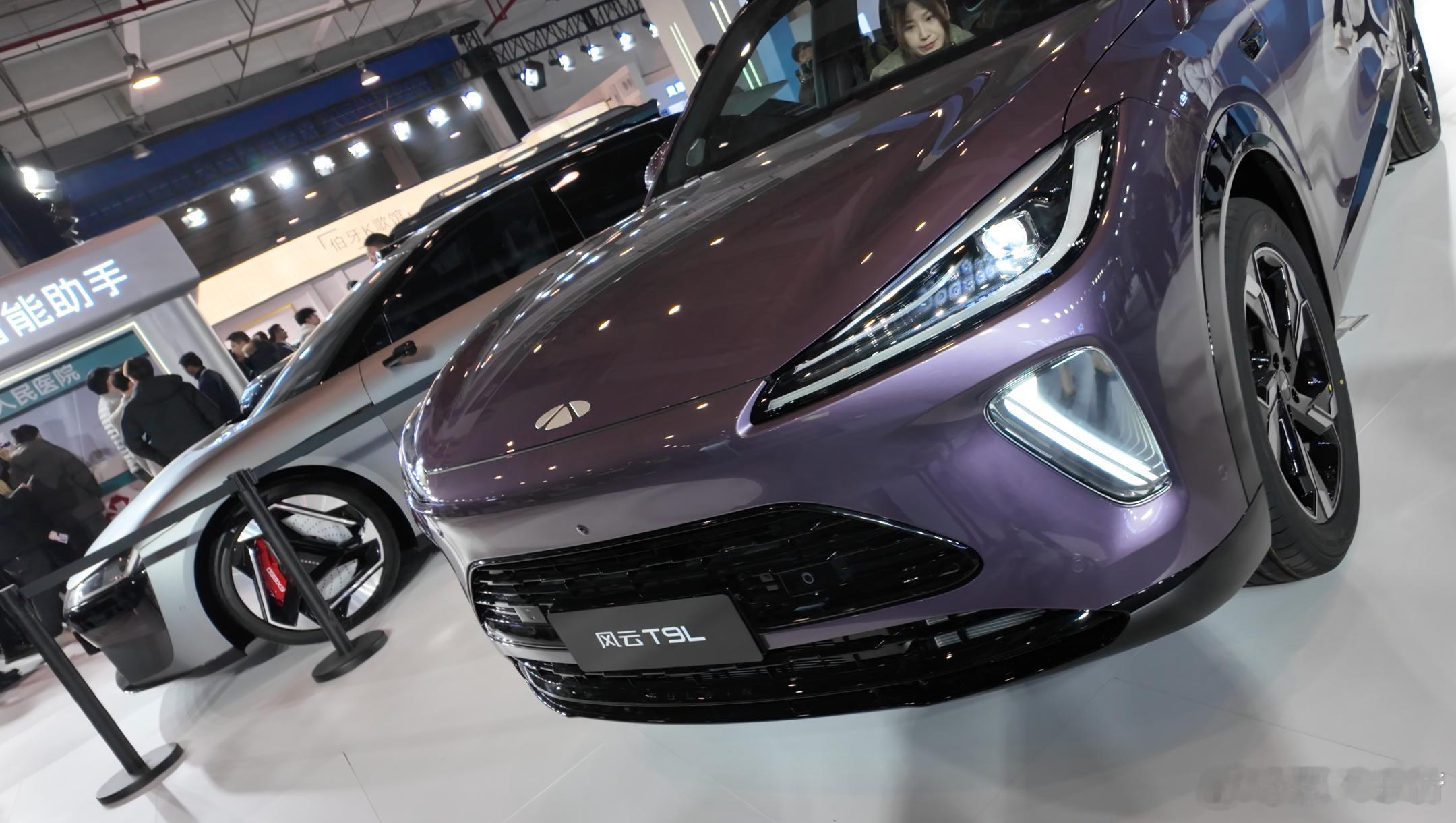 在奇瑞之前的AI之夜上，最大的感受是——奇瑞不再像一个纯粹的汽车企业了。现场展示